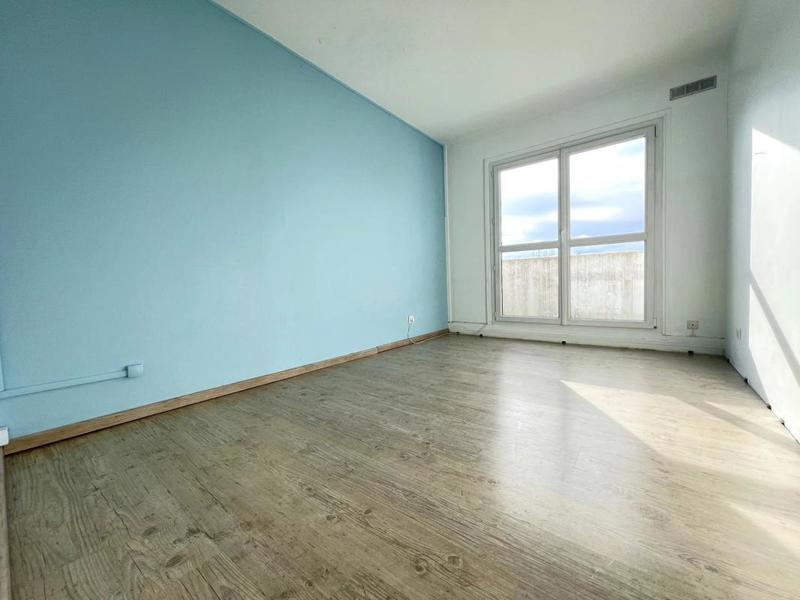 Appartement - 86 m² - 4 pièces