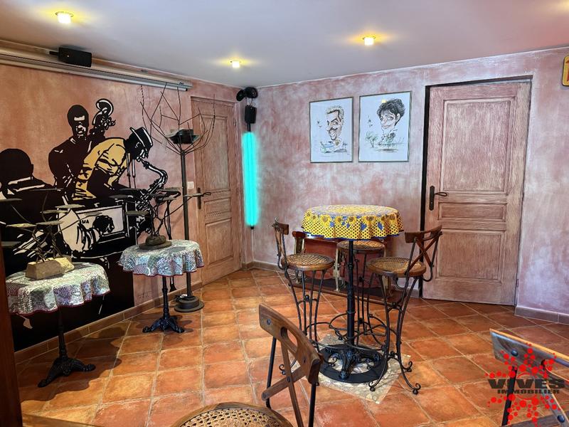 Maison de village - 150 m² - 7 pièces