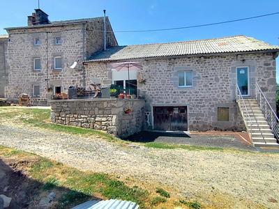 Maison - 259 m² - 12 pièces