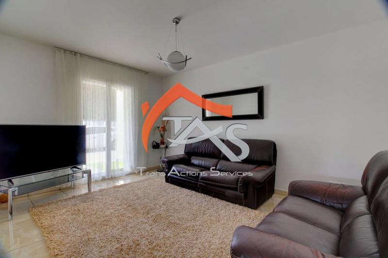 Maison - 137 m² - 5 pièces