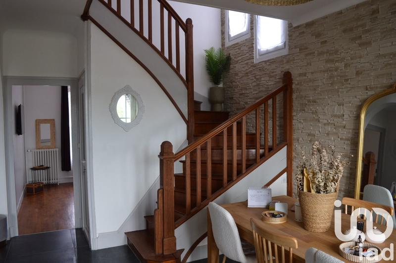 Maison - 122 m² - 6 pièces