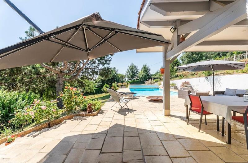 Maison d'architecte - 265 m² - 6 pièces