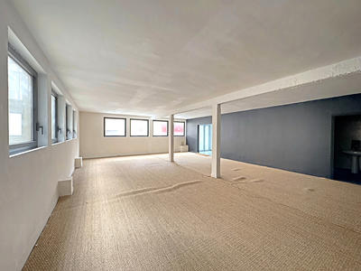 Appartement - 82 m² - 3 pièces