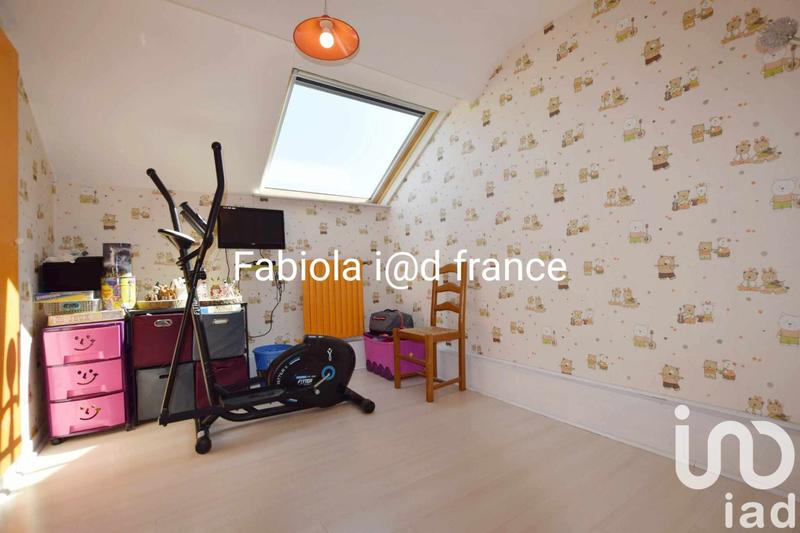 Maison - 192 m² - 11 pièces