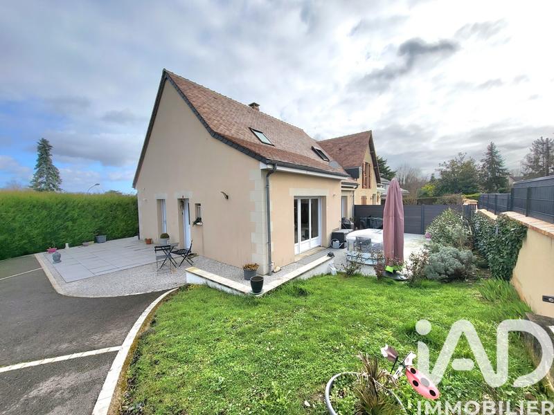 Maison - 107 m² - 5 pièces