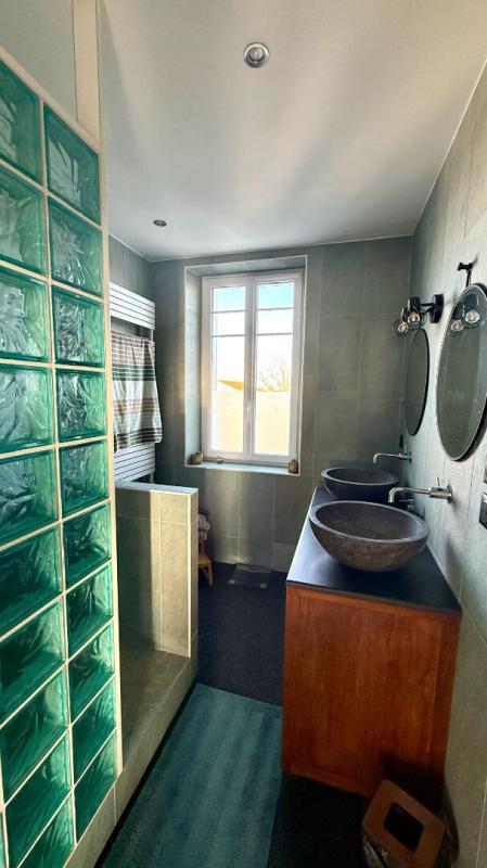 Maison - 170 m² - 7 pièces