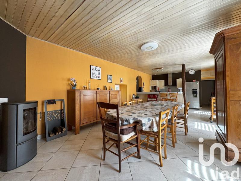 Maison - 136 m² - 6 pièces