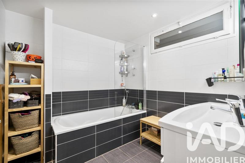 Maison de maîtres - 215 m² - 7 pièces