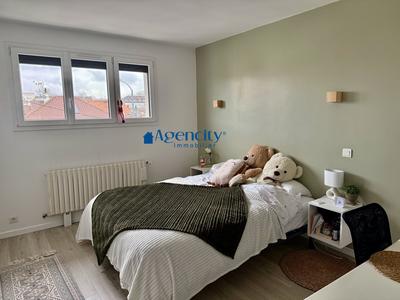 Maison ancienne - 165 m² - 8 pièces