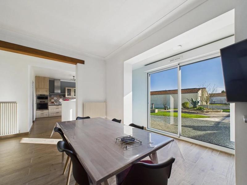 Maison - 95 m² - 3 pièces