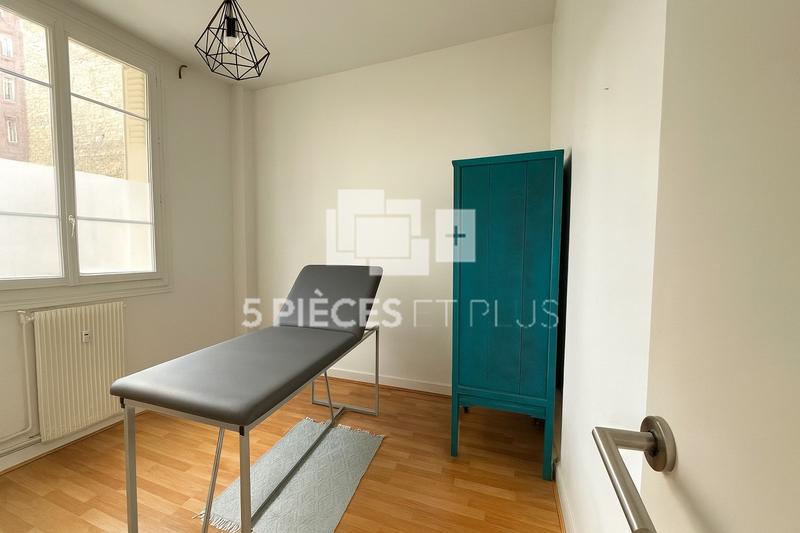 Bureau - 119 m² - 3 pièces