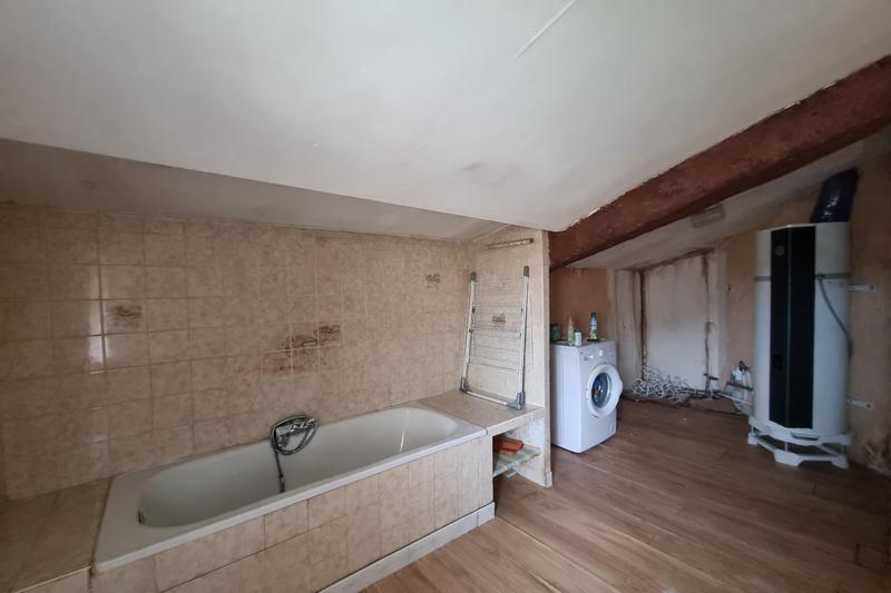 Maison - 104 m² - 5 pièces