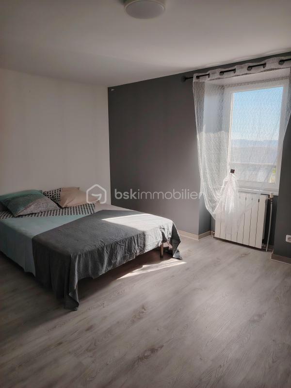 Maison - 77 m² - 3 pièces