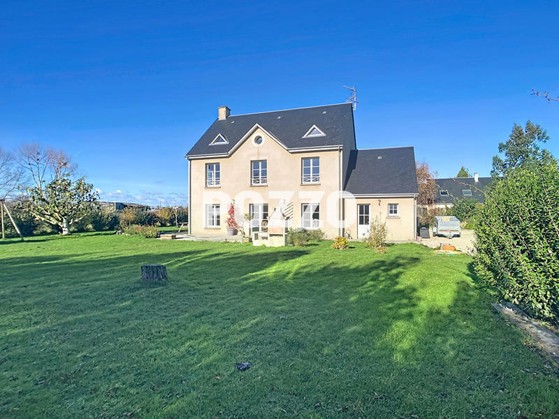 Maison - 200 m² - 7 pièces