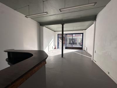 Fonds de commerce - Magasins - 54 m²