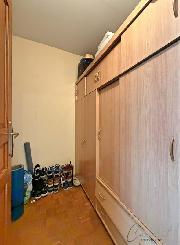 Appartement - 77 m² - 3 pièces