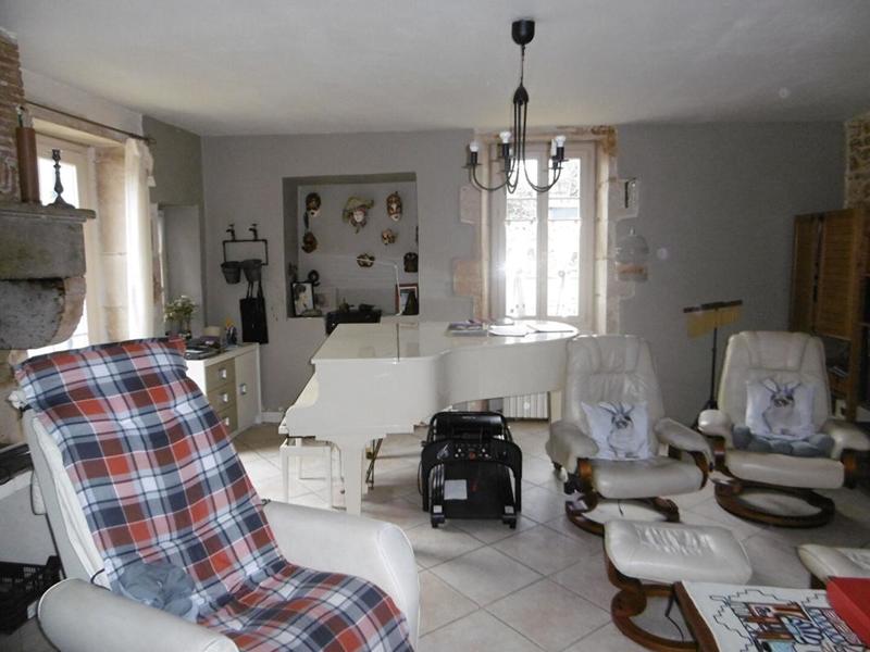 Maison - 170 m² - 6 pièces