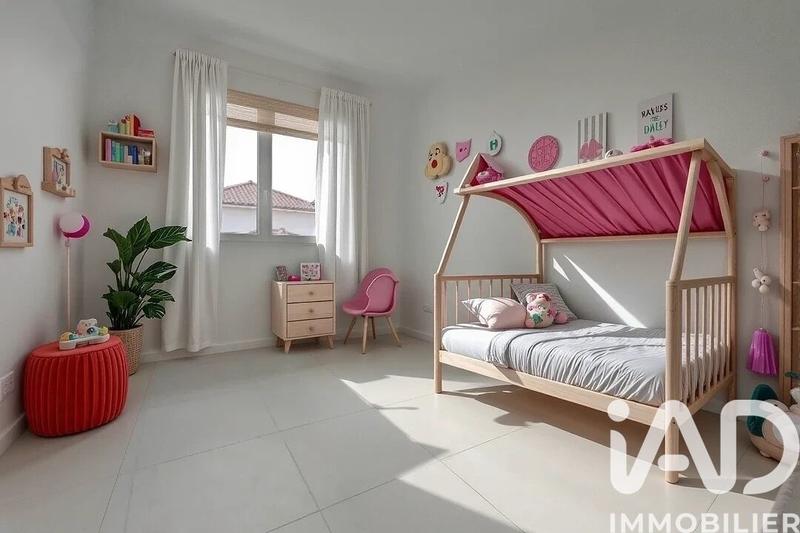 Maison - 102 m² - 5 pièces