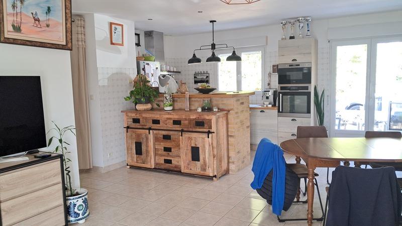 Maison - 143 m² - 7 pièces