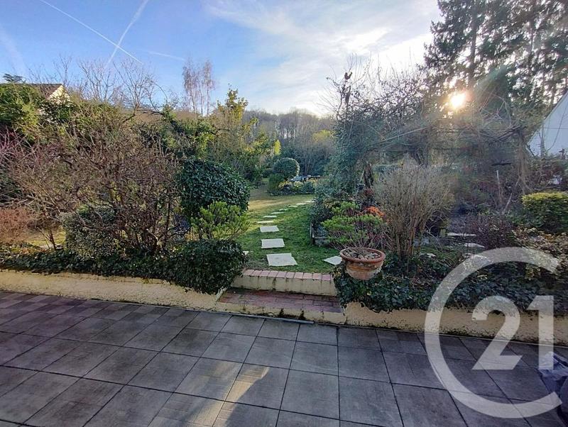 Maison - 191 m² - 8 pièces