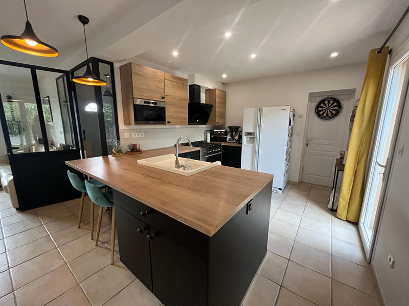 Maison - 90 m² - 4 pièces