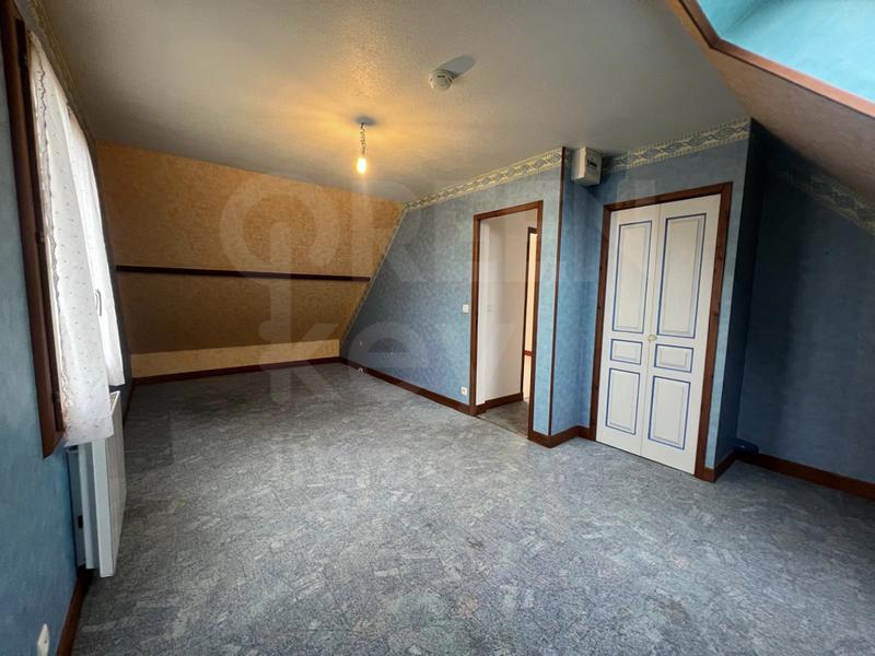 Maison - 141 m² - 7 pièces