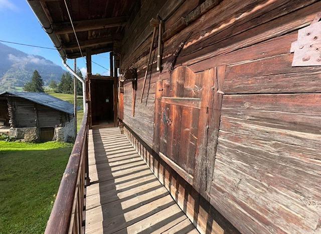 Ferme - 90 m² - 2 pièces