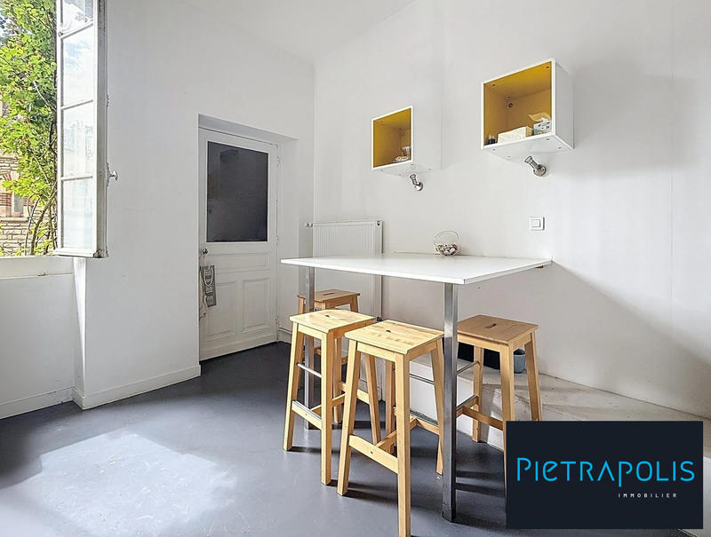 Appartement - 204 m² - 7 pièces