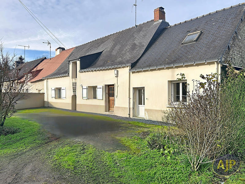Maison - 85 m² - 4 pièces