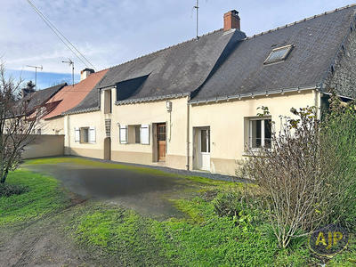 Maison - 85 m² - 4 pièces