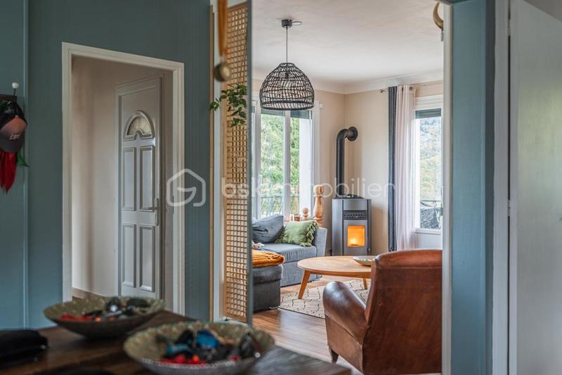 Appartement - 100 m² - 3 pièces