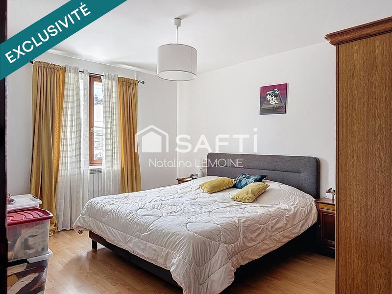 Villa - 240 m² - 7 pièces