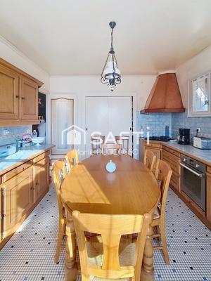 Maison - 102 m² - 6 pièces