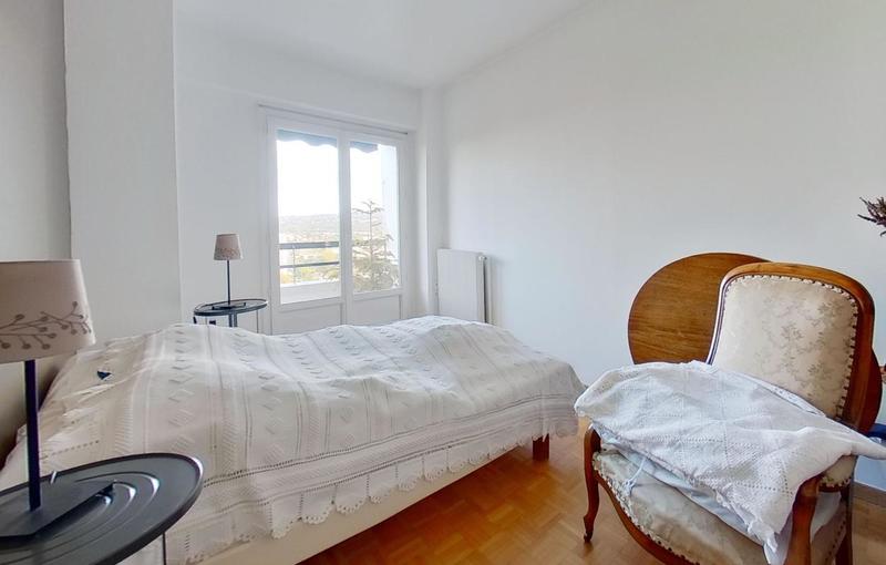 Appartement - 76 m² - 3 pièces