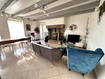 Maison - 77 m² - 3 pièces