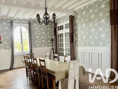 Maison - 356 m² - 8 pièces