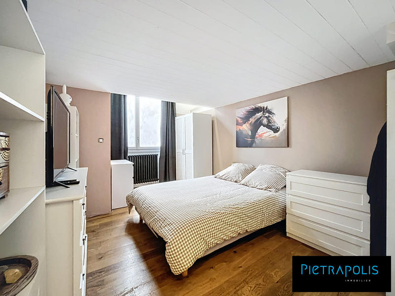 Appartement - 156 m² - 5 pièces