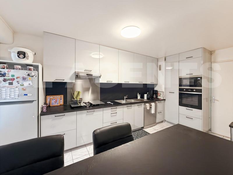 Appartement - 85 m² - 4 pièces