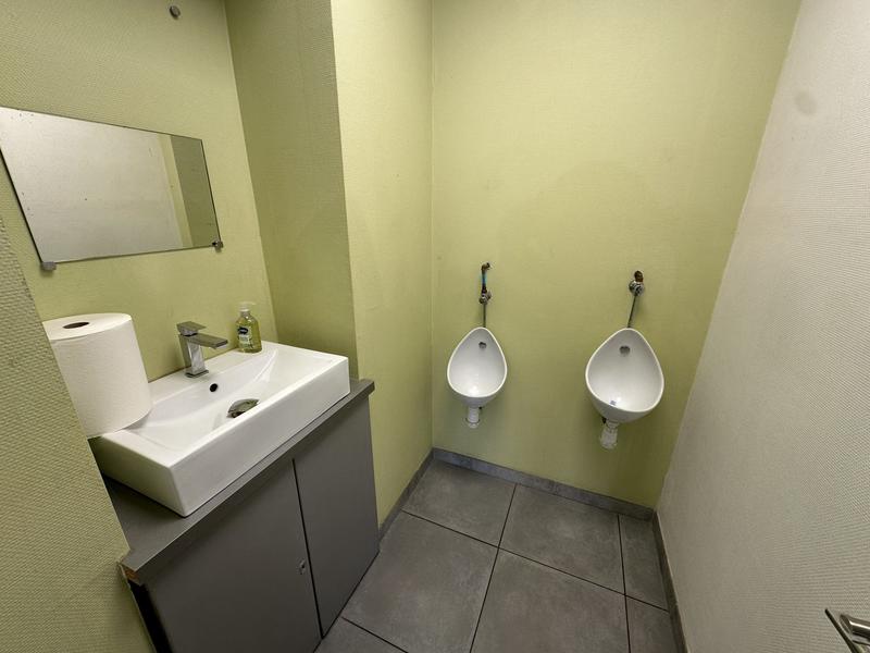 Fonds de commerce - 355 m²