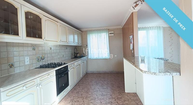 Maison - 102 m² - 5 pièces