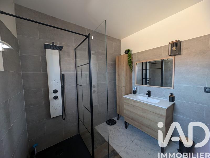 Maison - 102 m² - 4 pièces