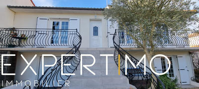 Maison - 139 m² - 6 pièces