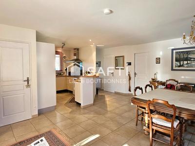 Maison - 110 m² - 5 pièces