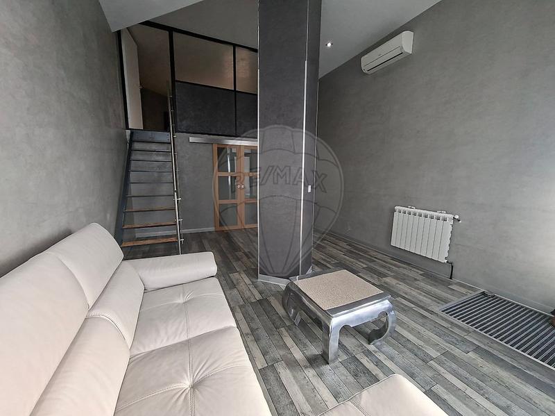 Local commercial - 52 m² - 2 pièces