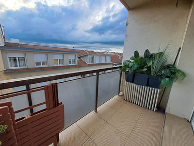 Appartement - 65 m² - 2 pièces