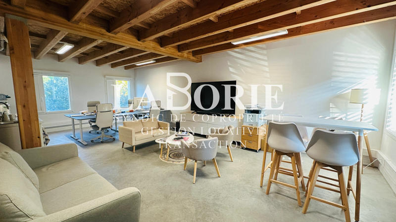 Local commercial - 93 m²