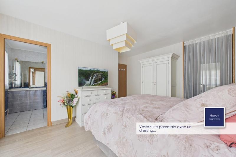 Maison - 103 m² - 4 pièces