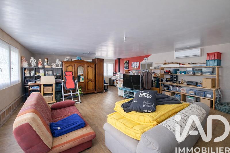 Maison - 218 m² - 7 pièces