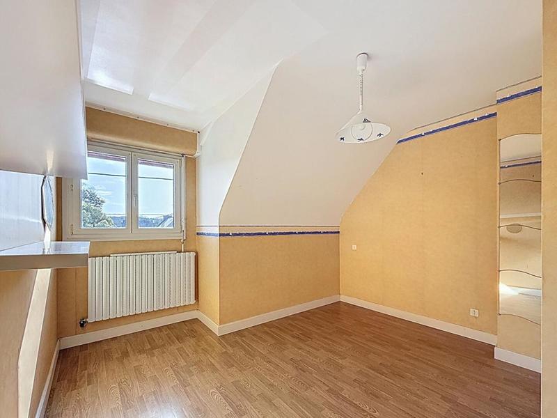 Maison - 150 m² - 7 pièces