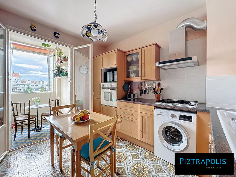 Appartement - 118 m² - 4 pièces